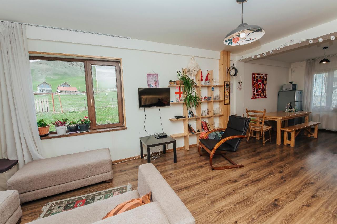 Ski House Bluebird Gudauri Exterior photo