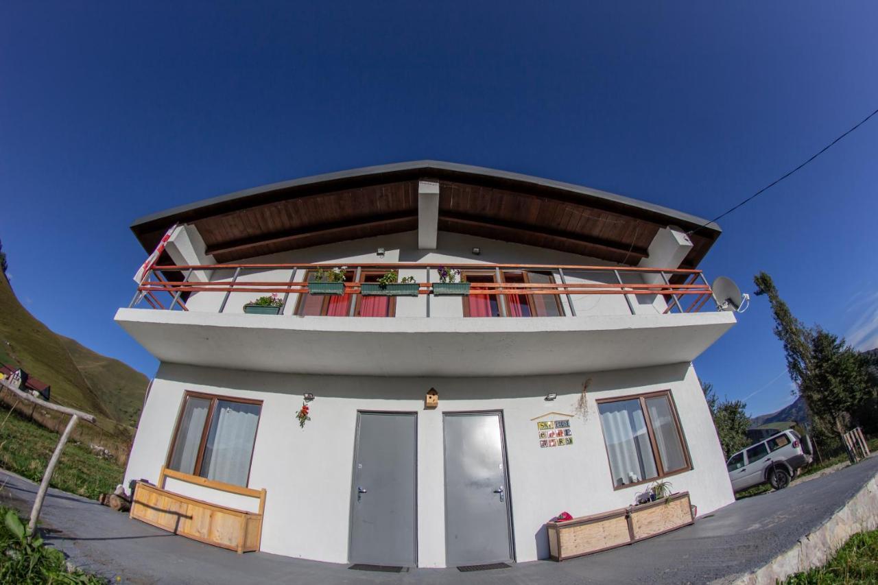 Ski House Bluebird Gudauri Exterior photo